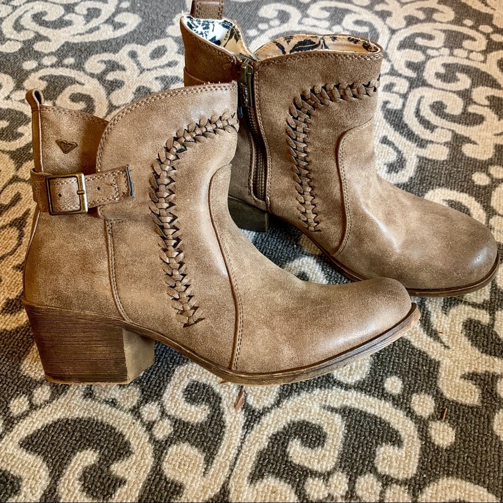 Roxy booties